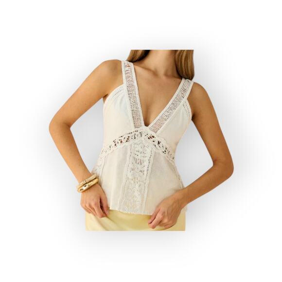 Commense Semi-Sheer Linen & Cotton Lace V-Neck Top – Size XL - Picture 4 of 6